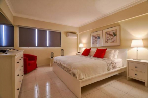 Harmony 4BR Penthouse Close to Blue Mall 7&8FLR with Private Rooftop OutdoorTerrace